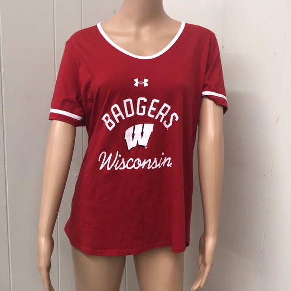 Under Armour Tops - Wisconsin badgers under Armour t-shirt SIze Large